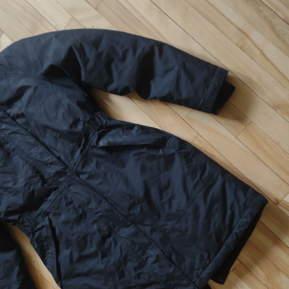The North Face women's winter jacket - Picture 4 of 16